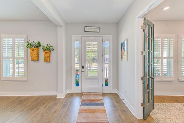 4710 W EL PRADO BOULEVARD, Tampa, FL 33629