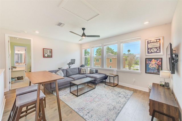 4710 W EL PRADO BOULEVARD, Tampa, FL 33629