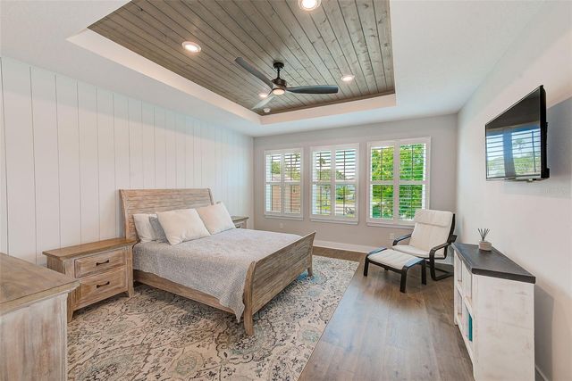 4710 W EL PRADO BOULEVARD, Tampa, FL 33629