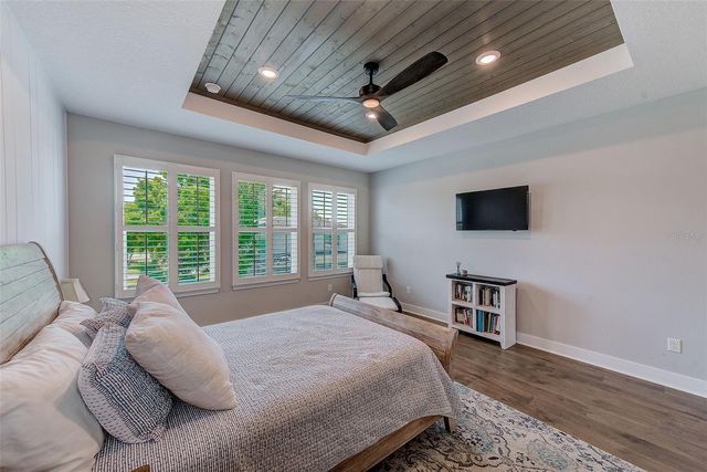 4710 W EL PRADO BOULEVARD, Tampa, FL 33629