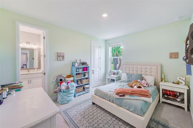 4710 W EL PRADO BOULEVARD, Tampa, FL 33629