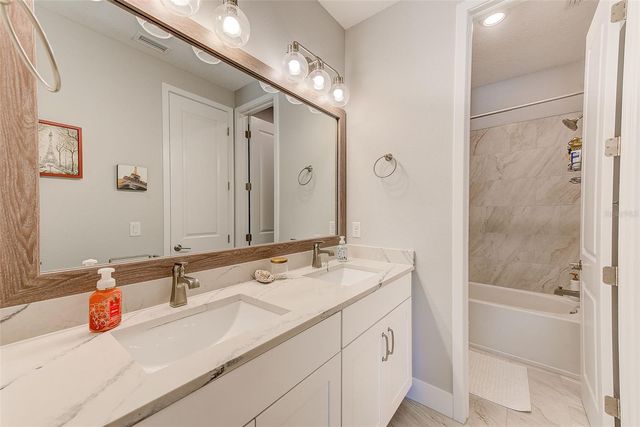 4710 W EL PRADO BOULEVARD, Tampa, FL 33629