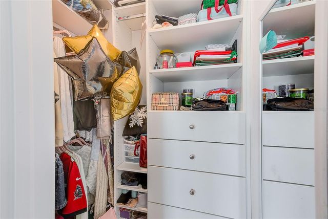 4710 W EL PRADO BOULEVARD, Tampa, FL 33629