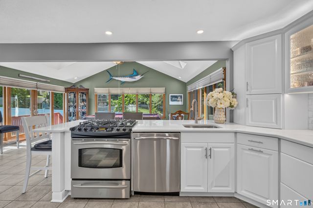 95 Cass Avenue, Wallingford, CT 06492