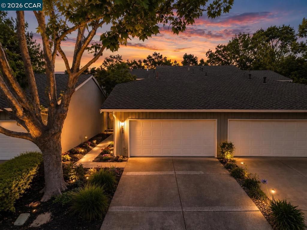 Image 1 of property listing at 2130 Shoshone Cir, Danville, CA 94526