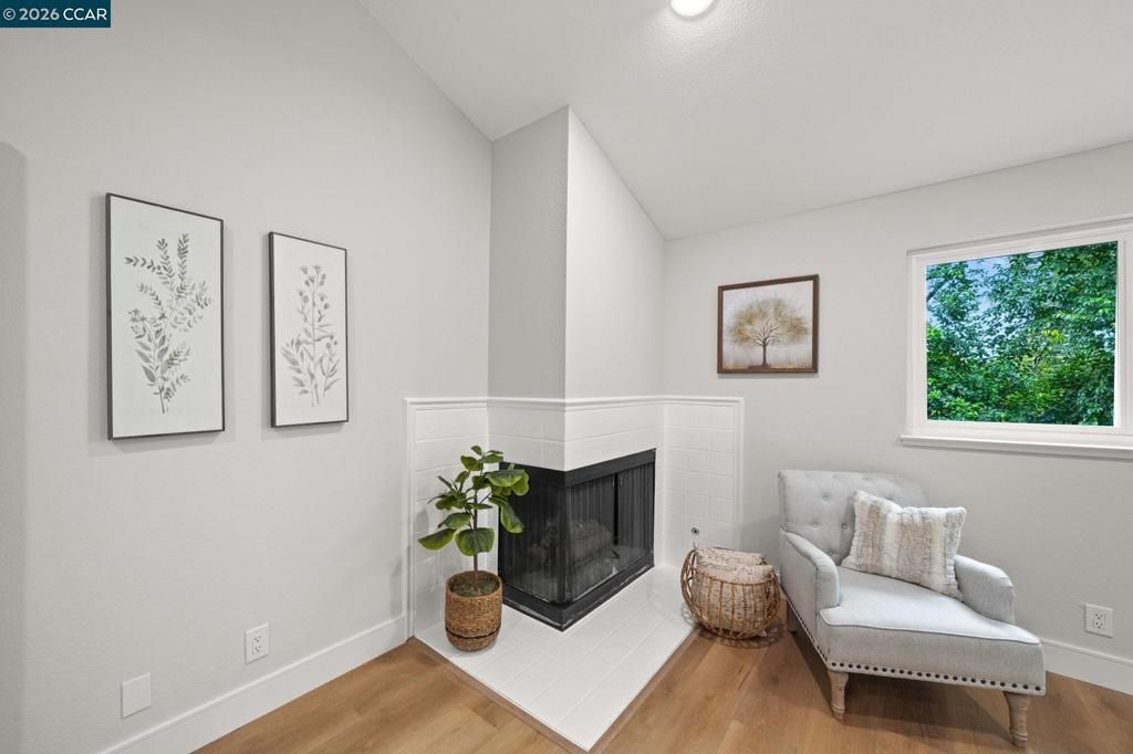 Image 20 of property listing at 2130 Shoshone Cir, Danville, CA 94526