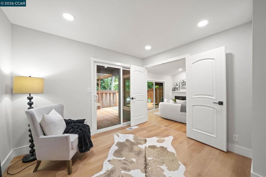 Image 22 of property listing at 2130 Shoshone Cir, Danville, CA 94526