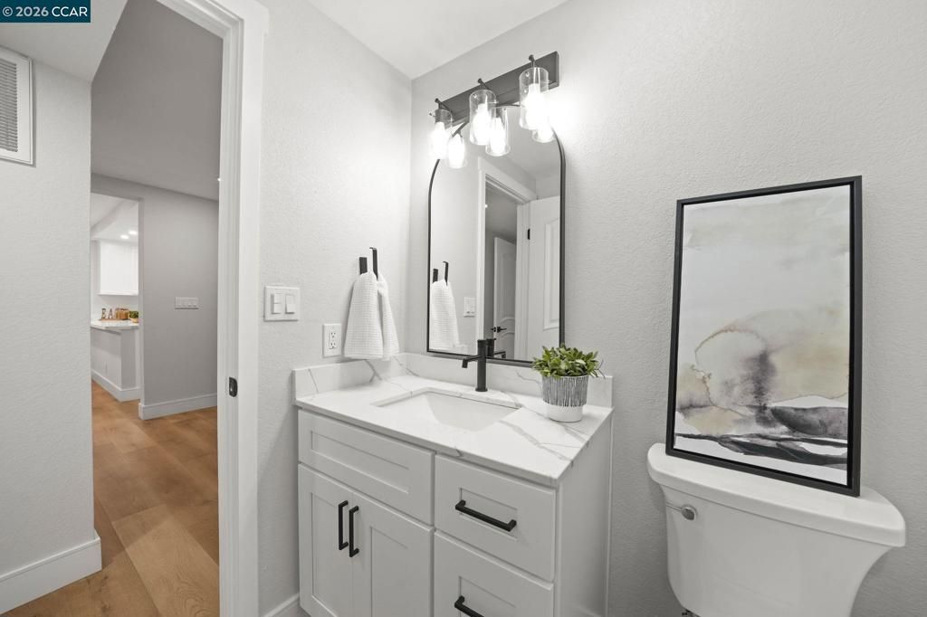 Image 24 of property listing at 2130 Shoshone Cir, Danville, CA 94526