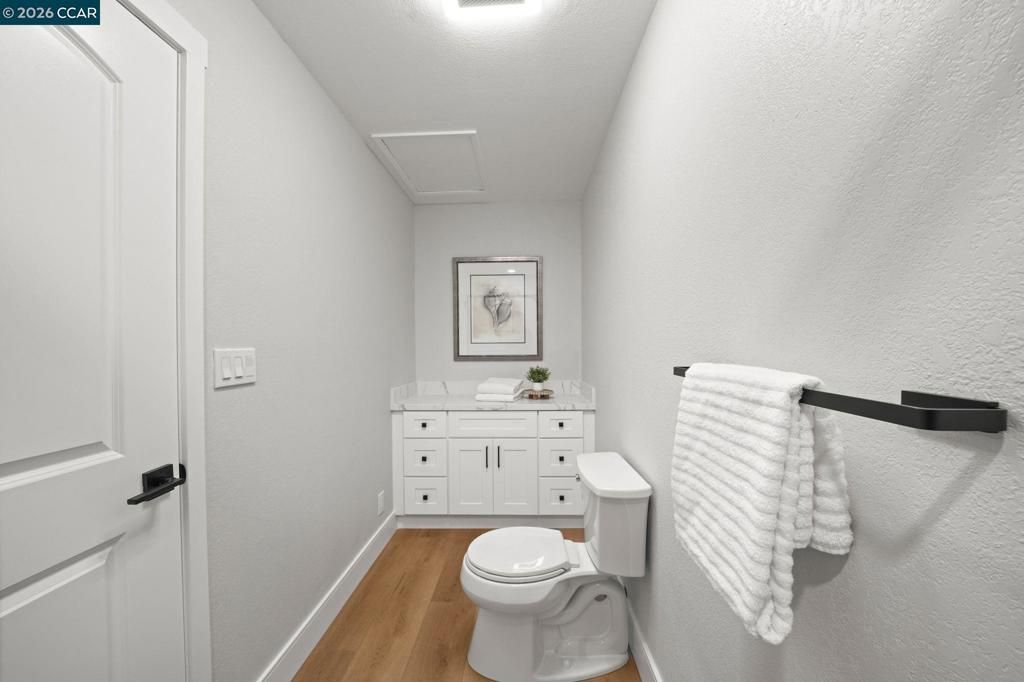 Image 31 of property listing at 2130 Shoshone Cir, Danville, CA 94526