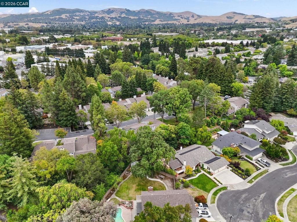 Image 58 of property listing at 2130 Shoshone Cir, Danville, CA 94526