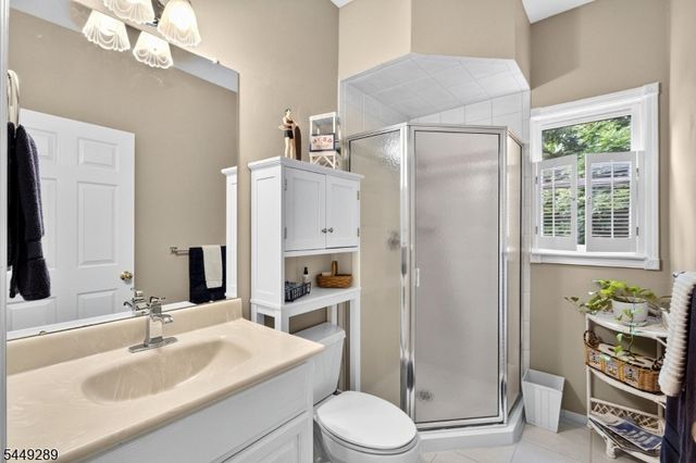1 Stearns Ter, Denville Twp., NJ 07834