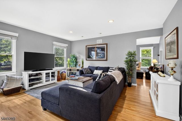 1 Stearns Ter, Denville Twp., NJ 07834