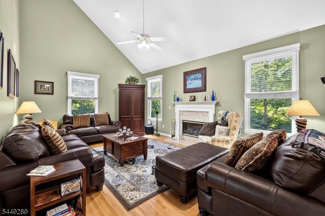 1 Stearns Ter, Denville Twp., NJ 07834