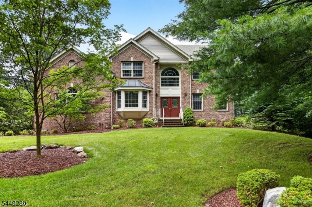 1 Stearns Ter, Denville Twp., NJ 07834