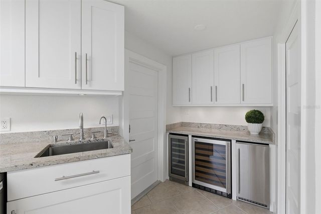 2080 HAWAII AVENUE NE, St Petersburg, FL 33703