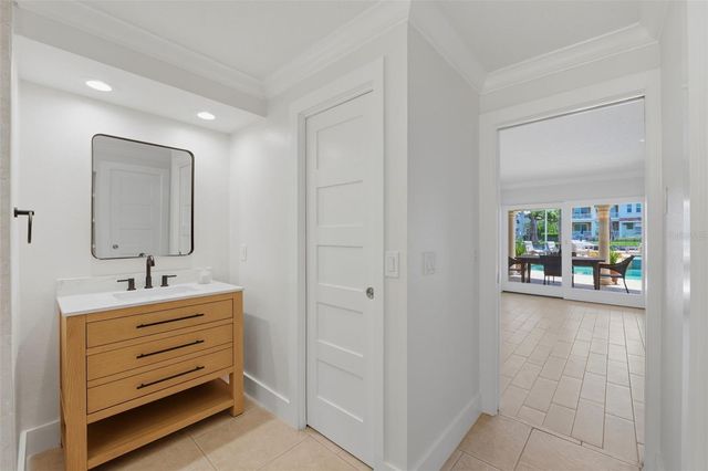2080 HAWAII AVENUE NE, St Petersburg, FL 33703