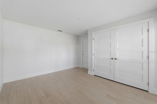 2080 HAWAII AVENUE NE, St Petersburg, FL 33703