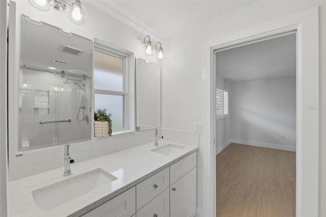 2080 HAWAII AVENUE NE, St Petersburg, FL 33703