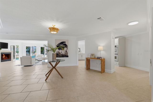 2080 HAWAII AVENUE NE, St Petersburg, FL 33703