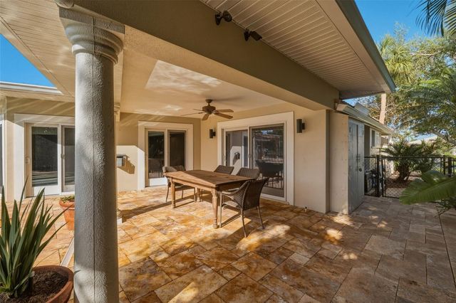 2080 HAWAII AVENUE NE, St Petersburg, FL 33703