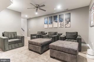 2525 GRADUATE SQ, Philadelphia, PA 19146
