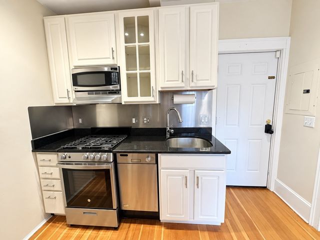 75 Burbank Street 203, Boston, MA 02115