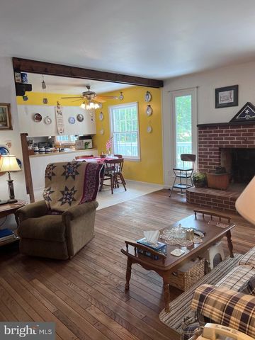 5377 COLT DR, Broad Run, VA 20137