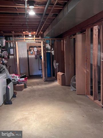 5377 COLT DR, Broad Run, VA 20137