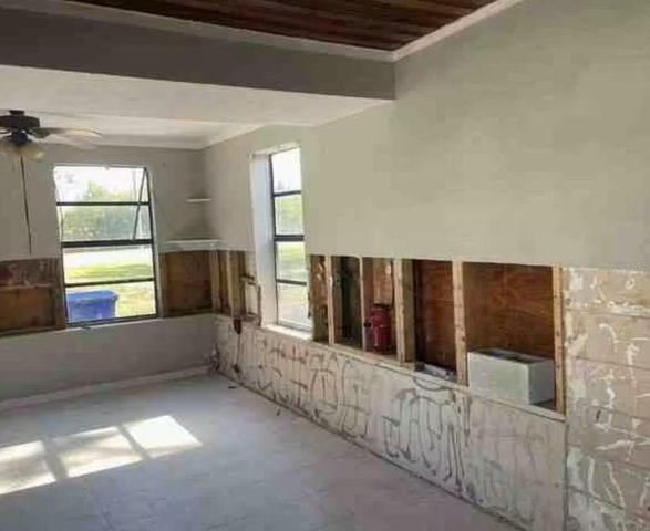 806 W SHELL POINT ROAD, Ruskin, FL 33570