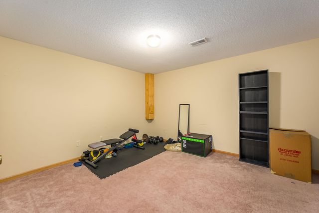 1721 N Hawthorn Ct, Andover, KS 67002