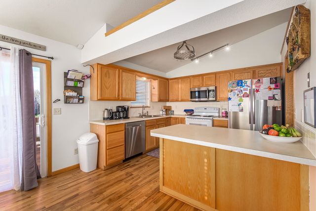 1721 N Hawthorn Ct, Andover, KS 67002