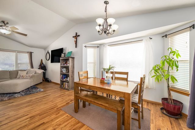 1721 N Hawthorn Ct, Andover, KS 67002