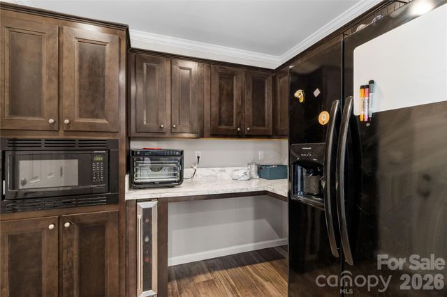 412 Mullinax Circle, Blacksburg, SC 29702
