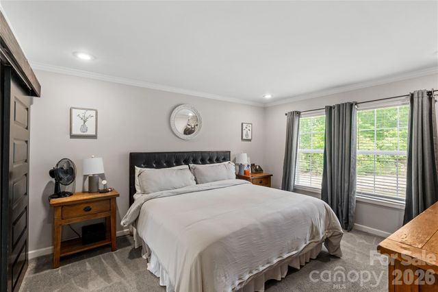 412 Mullinax Circle, Blacksburg, SC 29702
