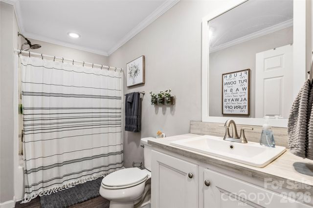 412 Mullinax Circle, Blacksburg, SC 29702