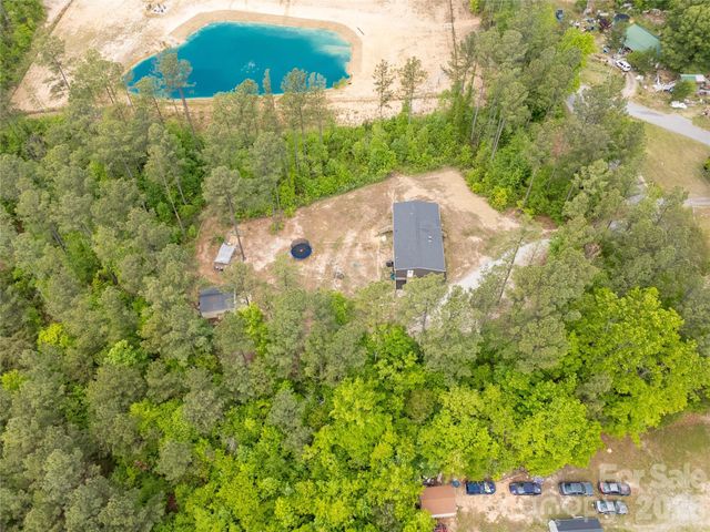 412 Mullinax Circle, Blacksburg, SC 29702