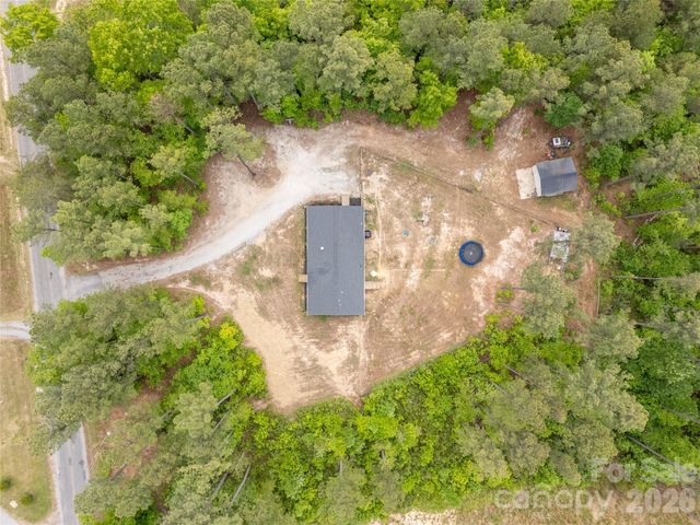 412 Mullinax Circle, Blacksburg, SC 29702