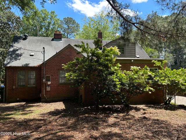 406 Rountree Street W, Wilson, NC 27893