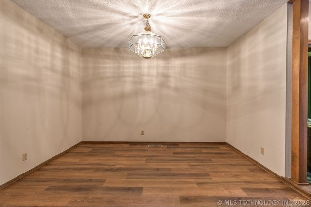 8484 S College Avenue 72, Tulsa, OK 74137