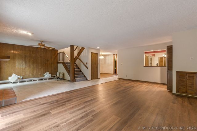 8484 S College Avenue 72, Tulsa, OK 74137