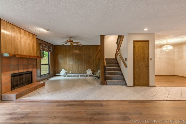 8484 S College Avenue 72, Tulsa, OK 74137