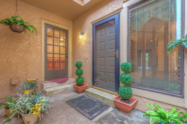 8484 S College Avenue 72, Tulsa, OK 74137