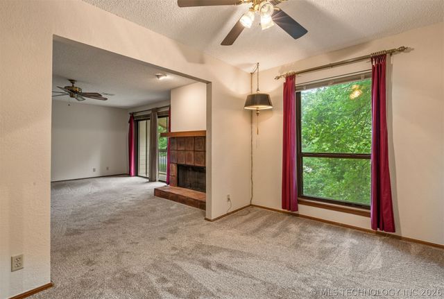 8484 S College Avenue 72, Tulsa, OK 74137