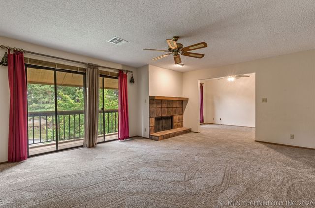 8484 S College Avenue 72, Tulsa, OK 74137