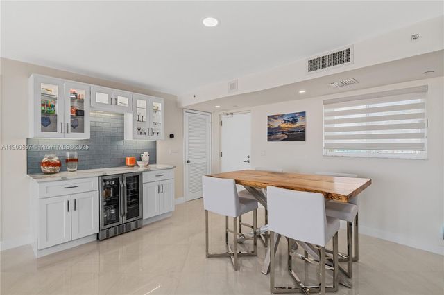 300 Ocean Trail Way 108, Jupiter, FL 33477