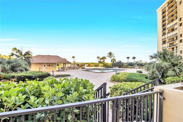 300 Ocean Trail Way 108, Jupiter, FL 33477