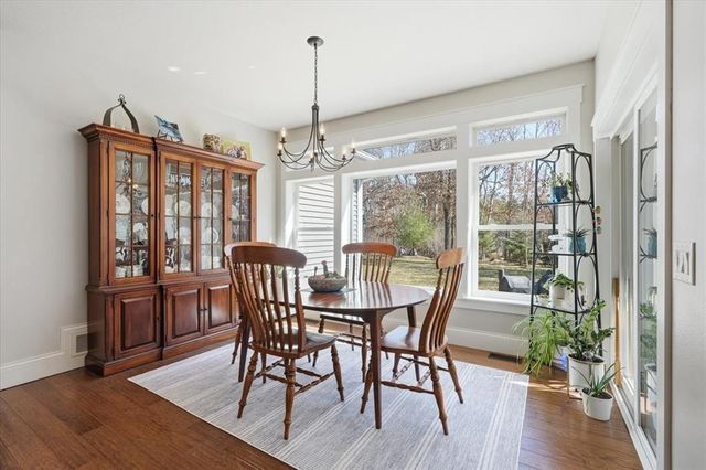 977 McGregor Drive, Eau Claire, WI 54703