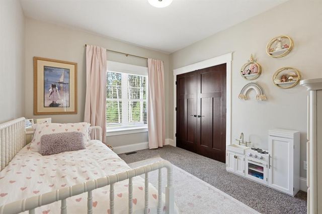 977 McGregor Drive, Eau Claire, WI 54703