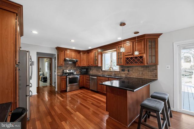515 GARWOOD DR, Cherry Hill, NJ 08003
