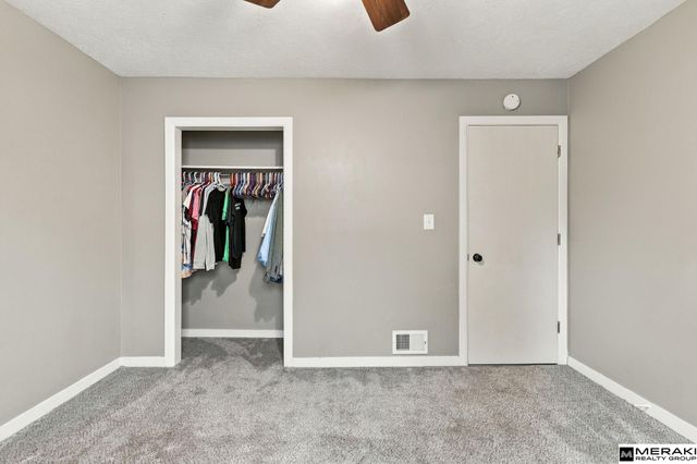 907 W 31 Avenue, Bellevue, NE 68005